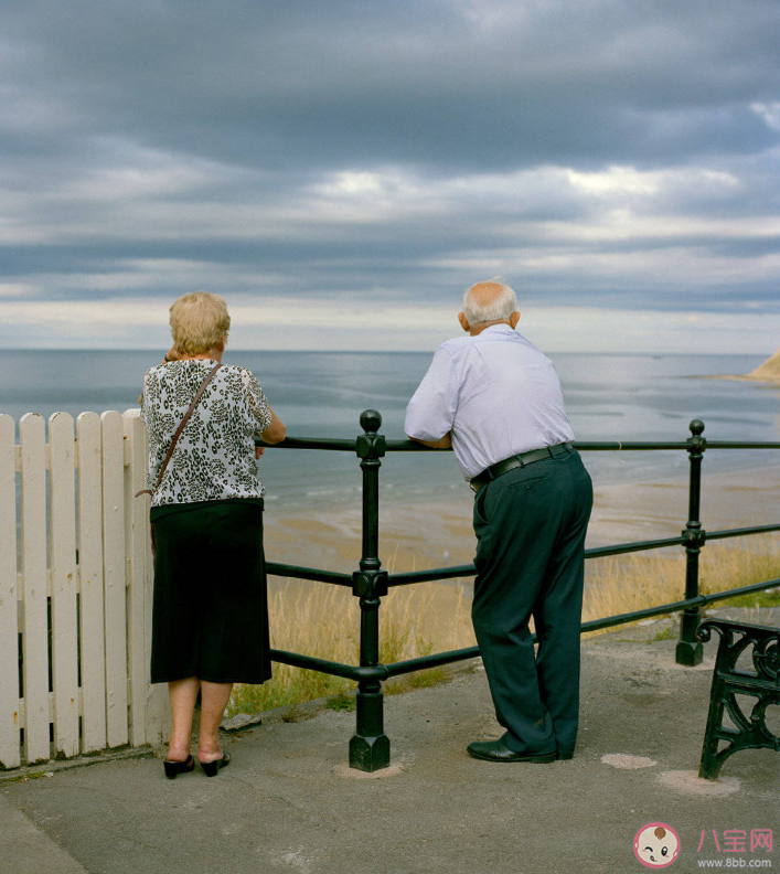 女生應(yīng)該在意男方的家境嗎 女生是否會在意男友的家境 