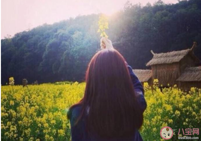 聽聞遠方有你動身跋涉千里是什么意思 聽聞遠方有你動身跋涉千里的出處是什么 聽聞遠方有你動身跋涉千里是什么意思 聽聞遠方有你動身跋涉千里的出處是什么