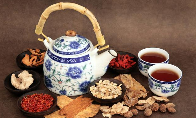 黃芪當(dāng)歸泡水喝有什么功效 黃芪當(dāng)歸怎么吃補血養(yǎng)生 黃芪當(dāng)歸泡水喝有什么功效 黃芪當(dāng)歸怎么吃補血養(yǎng)生