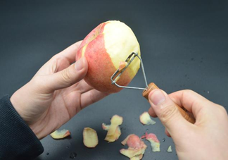 蘋果帶皮吃有什么好處 哪些水果帶皮吃有營養