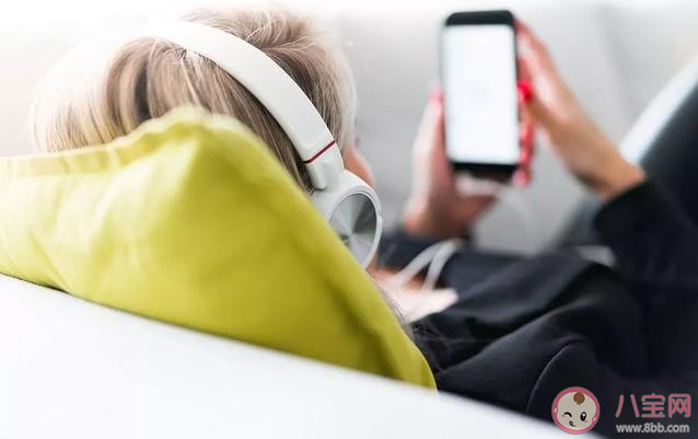 耳機對當代人有多重要 耳機為什么讓當代年輕人如此著迷 耳機對當代人有多重要 耳機為什么讓當代年輕人如此著迷