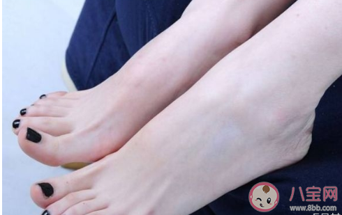 女生腳大怎么辦 女生腳大適合穿什么鞋 女生腳大怎么辦 女生腳大適合穿什么鞋