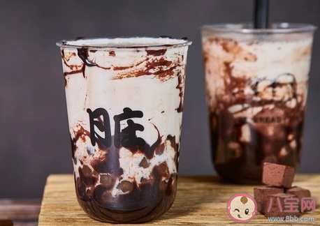 喝奶茶失眠心情說說 喝奶茶睡不著心情感慨