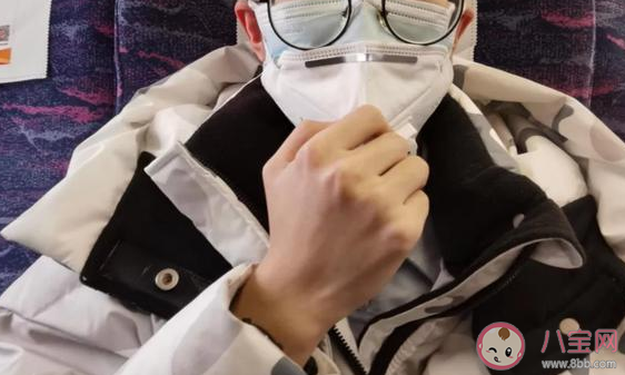 醫(yī)用外科口罩正確佩戴步驟 口罩多久需要更換一次