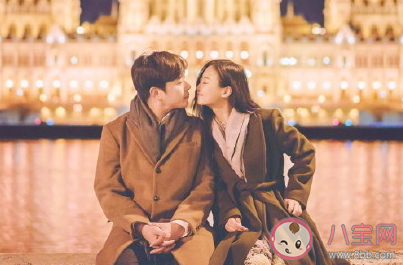 雙標的人有哪些表現 雙標的人性格特點