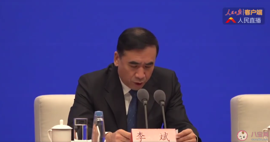 新型冠狀肺炎病毒存在變異可能是怎么回事 現(xiàn)在有針對新型冠狀肺炎的藥物嗎 新型冠狀肺炎病毒存在變異可能是怎么回事 現(xiàn)在有針對新型冠狀肺炎的藥物嗎