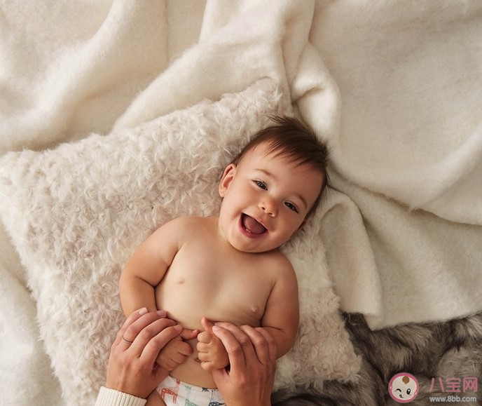 嬰兒感染新型冠狀病毒有什么癥狀 嬰兒感染新型感染新型冠狀病毒怎么辦