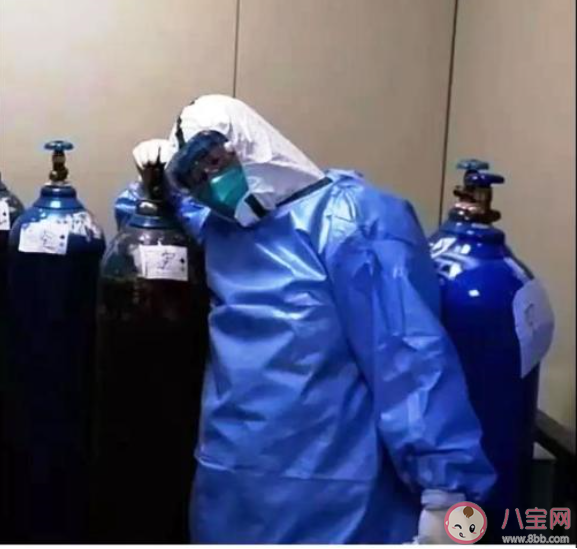 寫給抗擊疫情的英雄們的作文800字  致敬抗擊疫情英雄們的作文大全