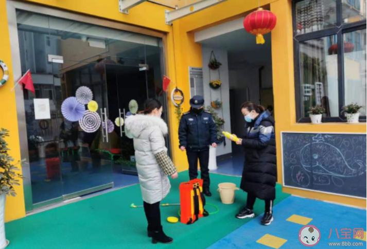 2020幼兒園抗擊疫情工作簡(jiǎn)訊 關(guān)于幼兒園抗擊疫情工作報(bào)道稿四篇 2020幼兒園抗擊疫情工作簡(jiǎn)訊 關(guān)于幼兒園抗擊疫情工作報(bào)道稿四篇