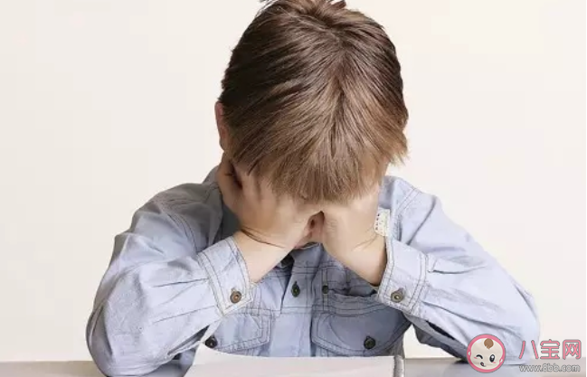 孩子宅在家里很焦慮怎么辦 孩子宅在家里很焦慮該怎么解決