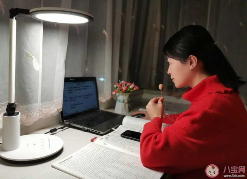 老師直播上課的三個階段 老師直播上課要做好哪些準(zhǔn)備 老師直播上課的三個階段 老師直播上課要做好哪些準(zhǔn)備