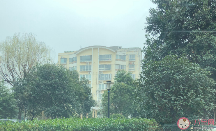 一個人靜靜地聽歌說說 一個人靜靜地聽歌句子心情 一個人靜靜地聽歌說說 一個人靜靜地聽歌句子心情