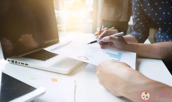 疫情期間公司能降薪嗎 公司在疫情期間降薪合法嗎