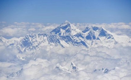 飛機(jī)上拍的最美照片朋友圈 坐飛機(jī)朋友圈說說帶圖片