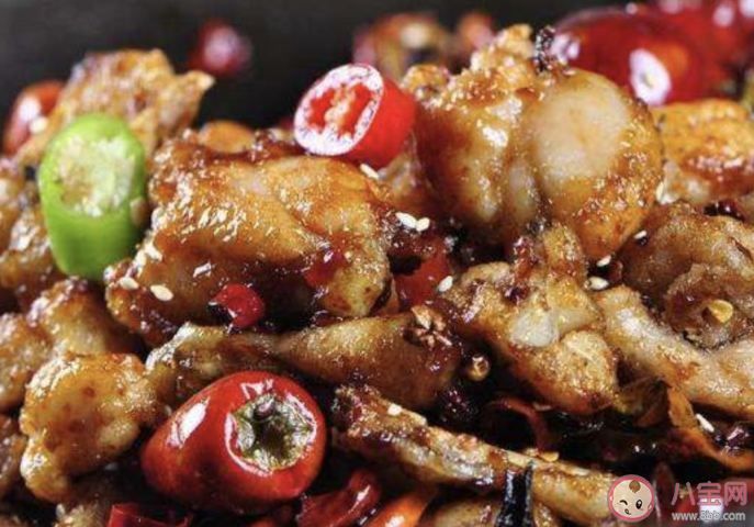 牛蛙是野生動物嗎 牛蛙現在還能吃嗎 牛蛙是野生動物嗎 牛蛙現在還能吃嗎