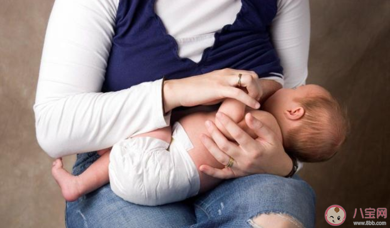 確診新冠肺炎哺乳期媽媽還能母乳喂養嗎 哺乳媽媽治愈以后多久可以母乳喂養 確診新冠肺炎哺乳期媽媽還能母乳喂養嗎 哺乳媽媽治愈以后多久可以母乳喂養