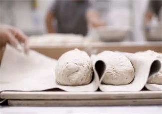 面包二發是什么 為什么面包需要二次發酵