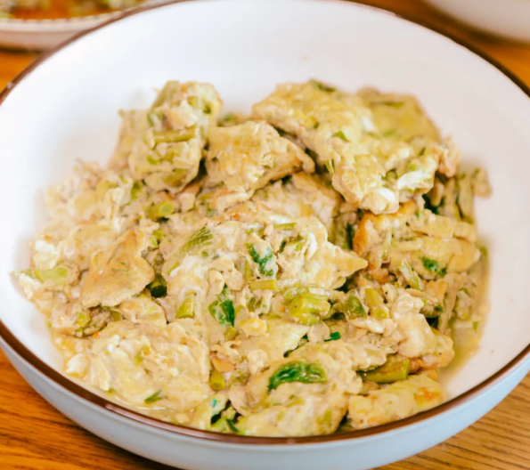 香椿怎么做比較好吃 做香椿好吃方法推薦