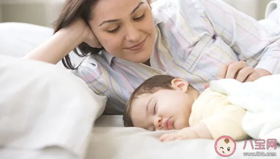 怎么保證孩子睡覺的安全 寶寶睡眠安全指南