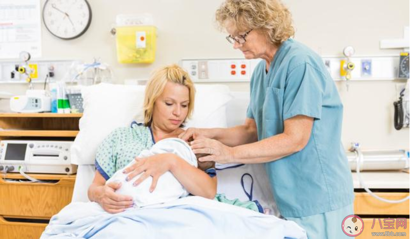 坐月子誰伺候合適 產婦坐月子誰伺候比較好