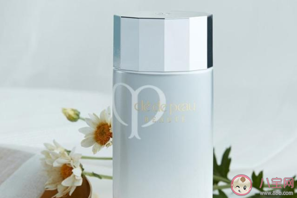 cpb護(hù)膚品好不好用 cpb護(hù)膚品適合哪個(gè)年齡段使用 cpb護(hù)膚品好不好用 cpb護(hù)膚品適合哪個(gè)年齡段使用