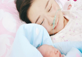 剖宮產選擇什么姿勢睡覺好 剖宮產睡姿對恢復重要嗎