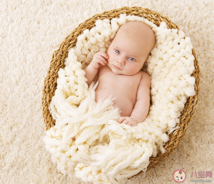 寶寶出現枕禿正常嗎 寶寶枕禿一定是缺鈣嗎