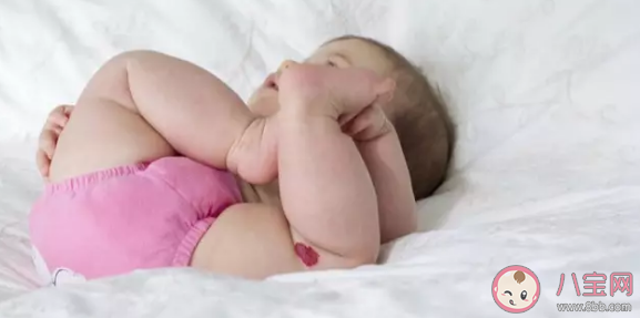 嬰兒胎記幾歲可以去除  嬰兒頭皮上有胎記可以去除嗎