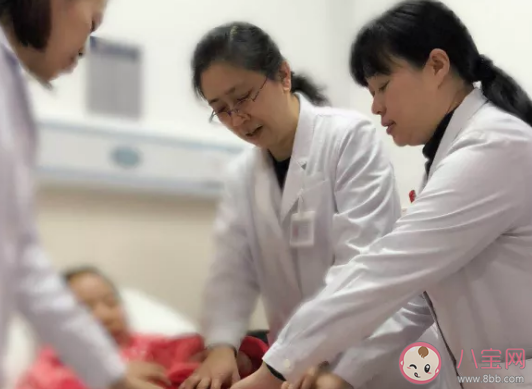 懷孕上氣不接下氣怎么辦  懷孕喘不上氣要不要吸氧