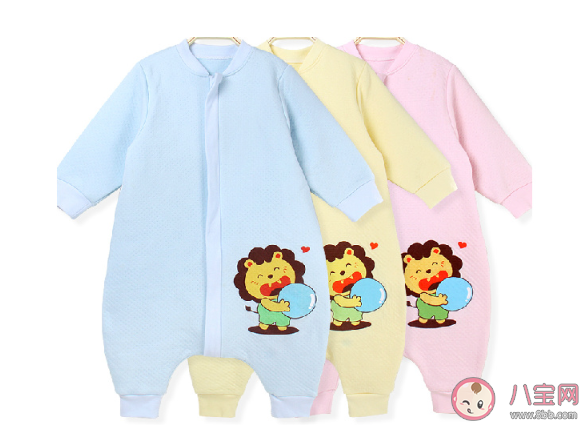 寶寶幾歲可以用睡袋 給寶寶用睡袋要注意些什么