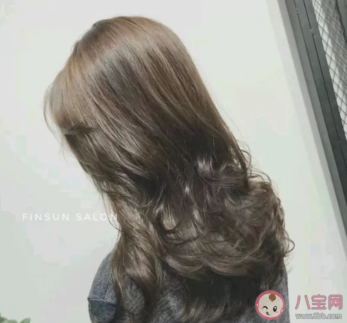 黑茶色褪色后是什么顏色 黑茶色會掉成什么顏色 黑茶色褪色后是什么顏色 黑茶色會掉成什么顏色