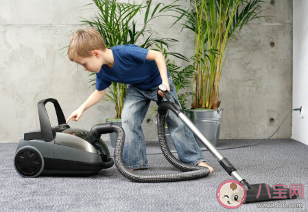 3歲寶寶應(yīng)具備哪些獨(dú)立生活的能力 如何培養(yǎng)寶寶獨(dú)立生活的能力 3歲寶寶應(yīng)具備哪些獨(dú)立生活的能力 如何培養(yǎng)寶寶獨(dú)立生活的能力