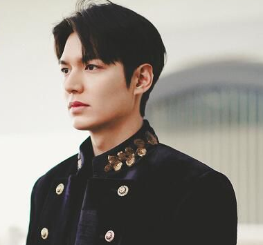 永遠的君主李敏鎬衣服什么牌子 李敏鎬同款穿搭大全 永遠的君主李敏鎬衣服什么牌子 李敏鎬同款穿搭大全