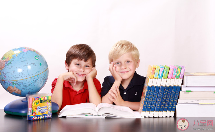 和同學同名同姓是什么體驗 和同學同名同姓的體驗感受 和同學同名同姓是什么體驗 和同學同名同姓的體驗感受