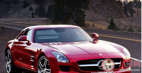 汽車水管吸扁是怎么回事 汽車水管里面有空氣怎么辦 汽車水管吸扁是怎么回事 汽車水管里面有空氣怎么辦