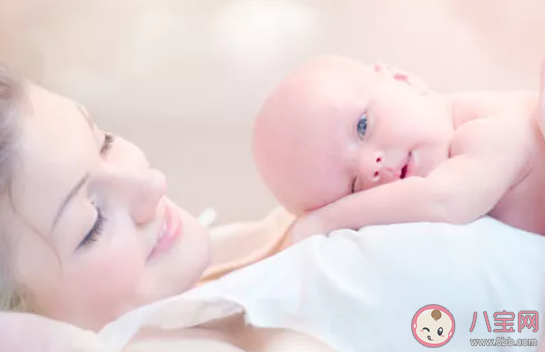 一個月寶寶父母需要了解哪些知識 爸媽需要知道的新生兒知識