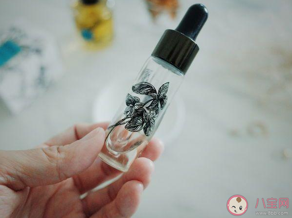 孕期孕婦可以用精油嗎 懷孕期間不能使用的精油有哪些