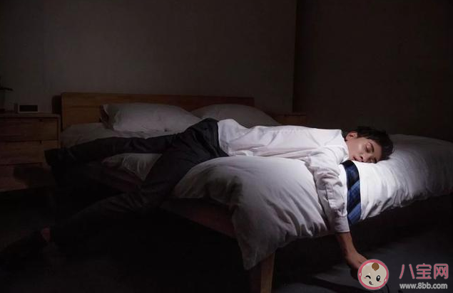 男性來大姨父有什么癥狀表現 如何調節大姨父帶來的不適 男性來大姨父有什么癥狀表現 如何調節大姨父帶來的不適