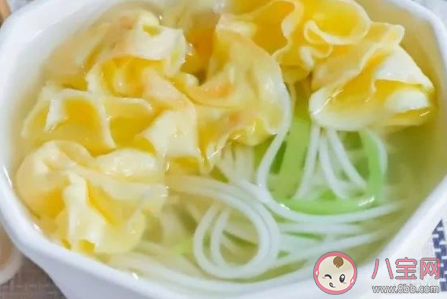 輔食黑名單食物有哪些 輔食應該加哪些加多少