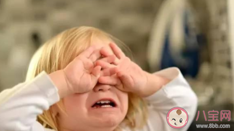 兩歲寶寶發脾氣怎么回事  兩歲寶寶發脾氣怎么解決