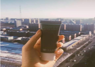 去年開封的防曬霜今年還可以用嗎 過期的防曬霜有什么用途