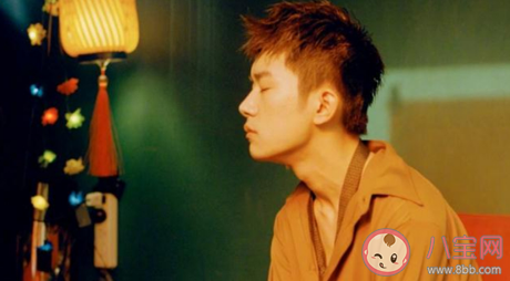 鋼夾燙后悔了怎么辦 鋼夾燙怎么恢復原來的樣子 鋼夾燙后悔了怎么辦 鋼夾燙怎么恢復原來的樣子