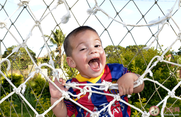 陪孩子玩游戲要不要故意輸 陪孩子玩游戲故意輸好嗎