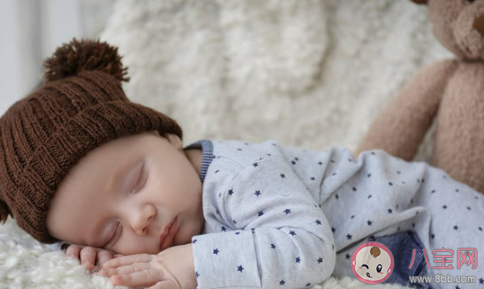 18個月的寶寶吃什么可以潤腸通便 18個月的寶寶便秘怎么潤腸通便