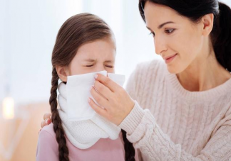 寶寶夏天感冒了可以洗澡嗎 夏天如何預(yù)防熱感冒