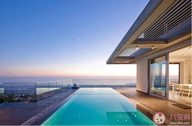 現(xiàn)實(shí)生活很殘酷的經(jīng)典朋友圈說說 現(xiàn)實(shí)生活很殘酷的經(jīng)典朋友圈語錄