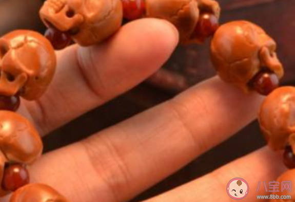 男生骷髏頭手串戴哪個手 男生戴骷髏頭手串有什么禁忌嗎