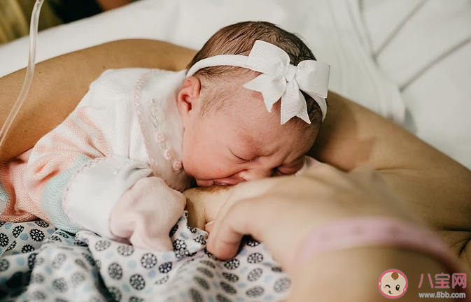 堵奶后為什么要冷敷 堵奶冷敷的小妙招