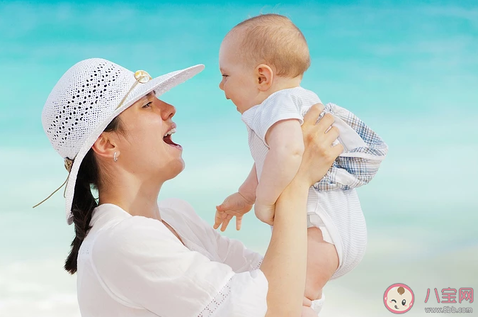 寶寶大腦黃金發育期是什么時候 怎樣才讓寶寶大腦發育更好 寶寶大腦黃金發育期是什么時候 怎樣才讓寶寶大腦發育更好