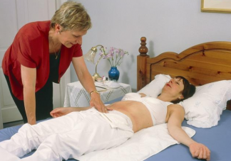 產后要壓多少次肚子 產后不壓肚子可以嗎